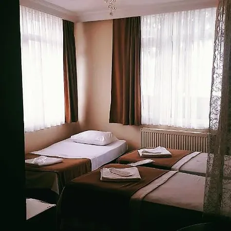 Morpheus Hotel 3*